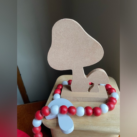 3 Piece Mushroom Decor Beaded Garland, Pot Holder and Wood Stand - Picture 8 of 12